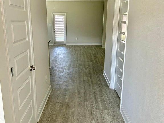 3rd image of 17752 Kelso Dr