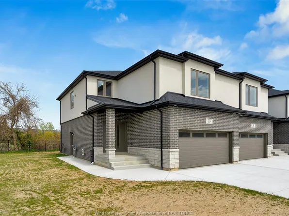 33 Eagle St, Leamington, ON N8H 0G5