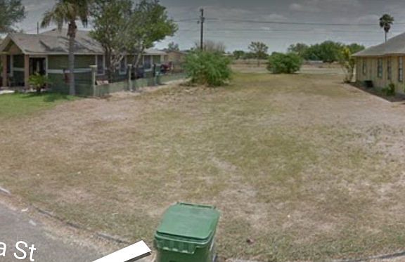 2nd image of 710 N Oaxaca St