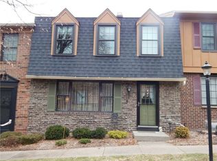 5 Huxley Way, Fairport, NY 14450