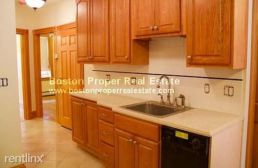 137 Charles #3 Boston - Beacon Hill Unit Photo 2