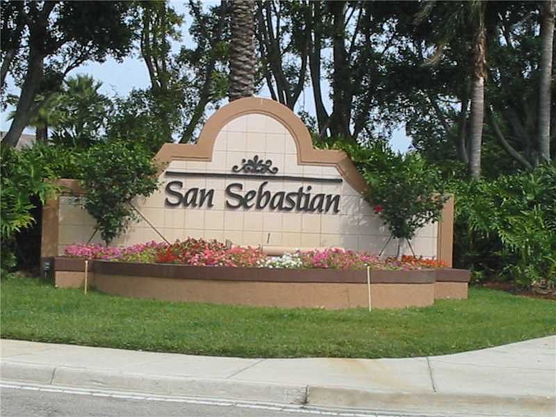 2 Bed, 2.5 Bath Townhouse in San Sebastian, Weston, Fl