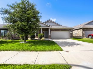 6225 Topsail Dr, Fort Worth, TX 76179
