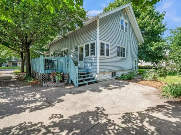 1110 M Ave, Milford, IA 51351