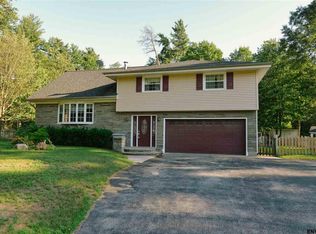 820 Greenwood Dr, Ballston Spa, NY 12020