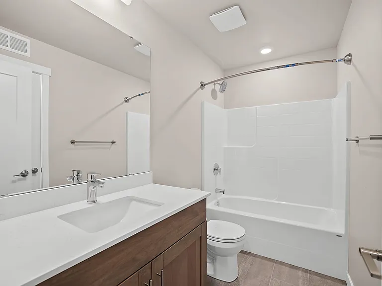 13730 Manor Way #E5 — Photo 6
