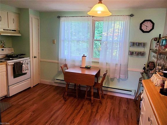 3rd image of 1545 Quail Hollow Dr