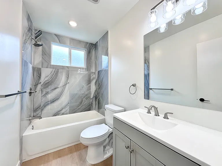 1512 S Bedford St #2 — Photo 12