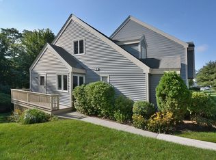 154 Fields Ln, Peekskill, NY 10566