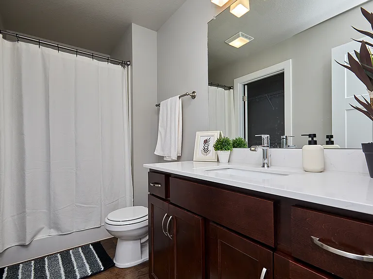 2109 Ammann Dr — Photo 15