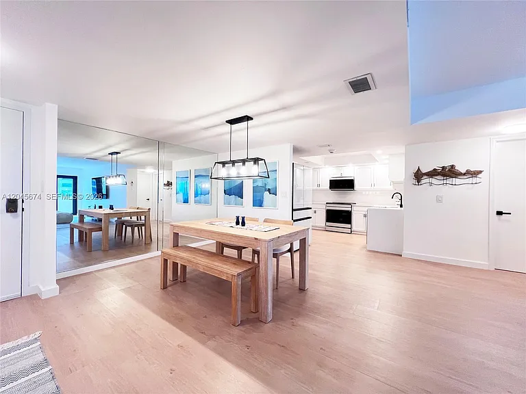 5100 N Ocean Blvd #503 — Photo 6
