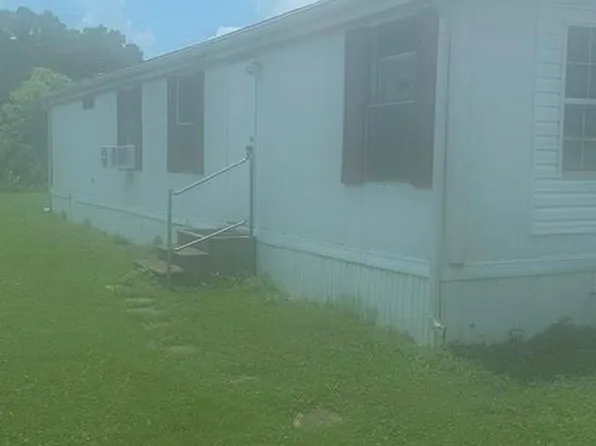 78 Cemetery St #A, Kingston, GA 30145