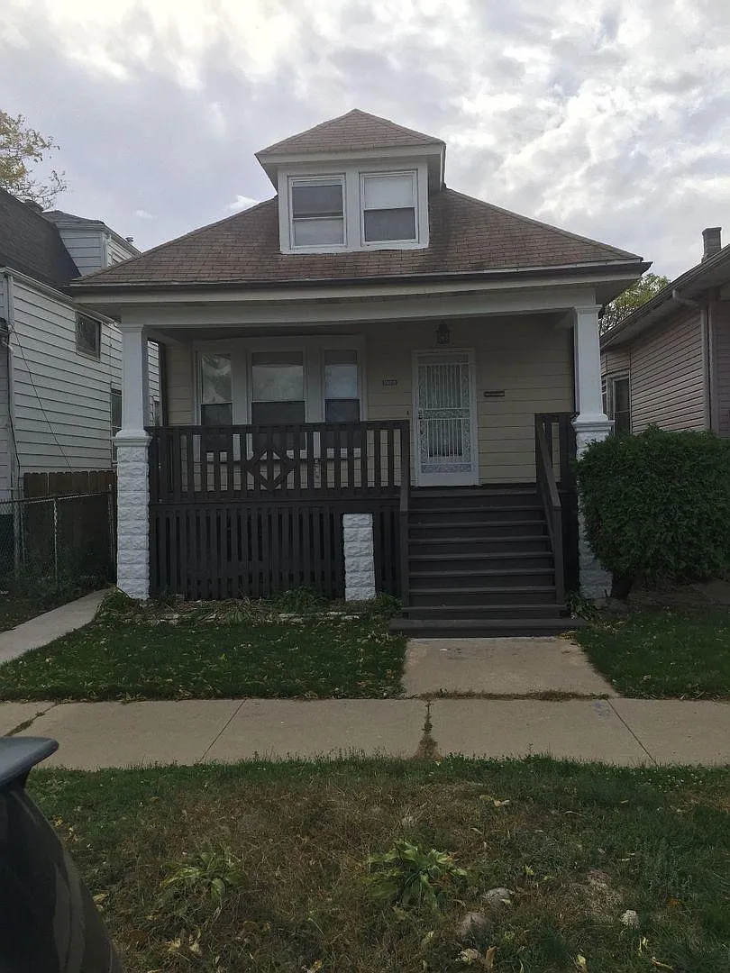 1449 W 72nd Pl photo 1
