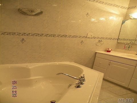5th image of 8416 91st Ave