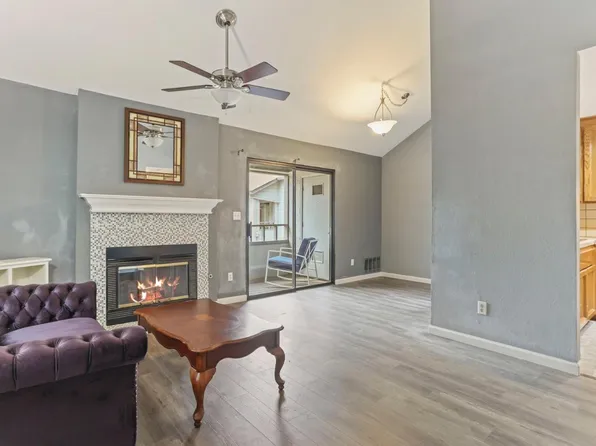 625 N Church St APT 8, Lodi, CA 95240