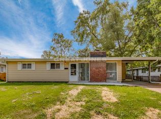 790 Robinwood Dr, Florissant, MO 63033