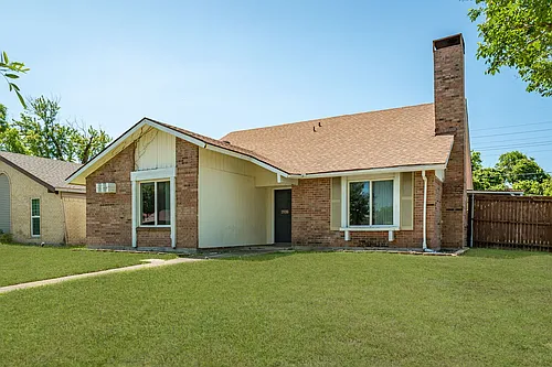 2930 Lancer Ln Photo 1