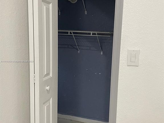 3rd image of 2625 SE 14th Ave #398