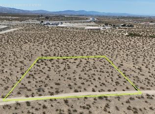 E Avenue U #6, Pearblossom, CA 93553