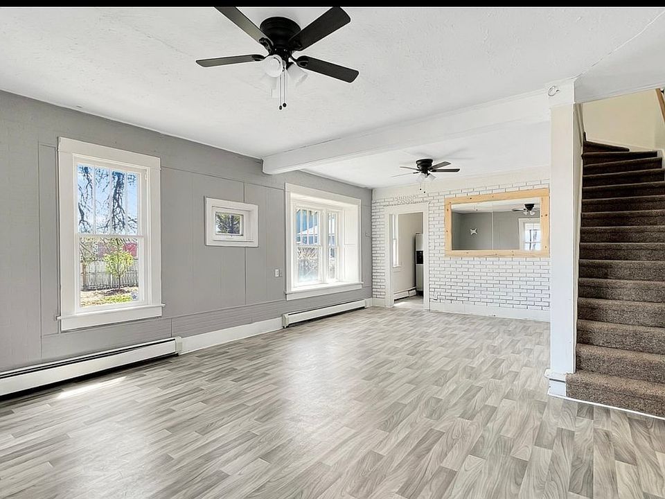 1st image of 107 Beech St
