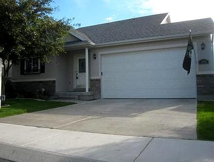 1st image of 10763 Pine Grove Way