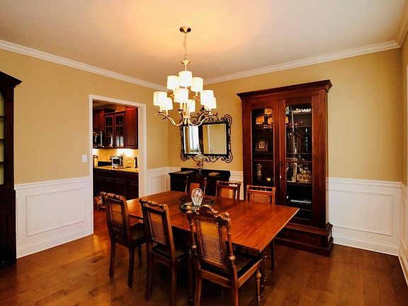 2nd image of 4660 Marlberry Pl
