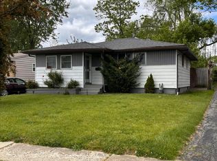699 Holly Hill Dr, Columbus, OH 43228