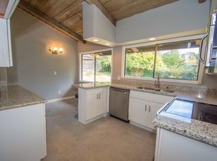 6166 SW Wilbard St, Portland, OR 97219