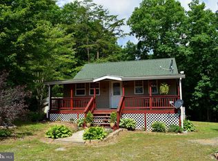 300 Linwood Dr, Delray, WV 26714