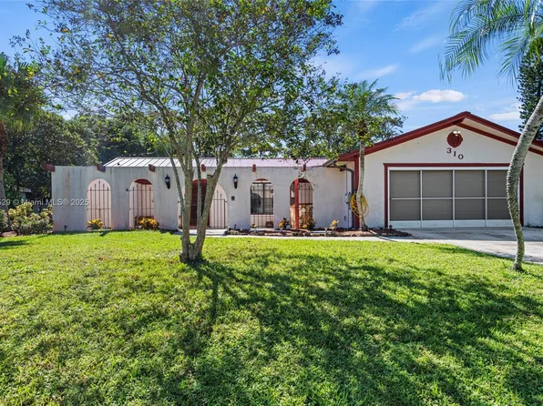 310 SE Evans Ave, Port Saint Lucie, FL 34984