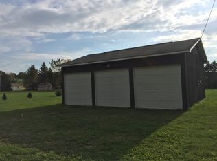 150 Burtis Point Rd, Auburn, NY 13021