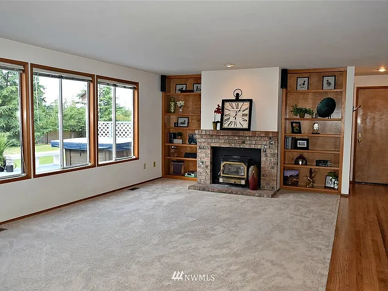 21336 NE 1st St — Photo 6