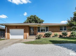 10107 W Route 150, Edwards, IL 61528