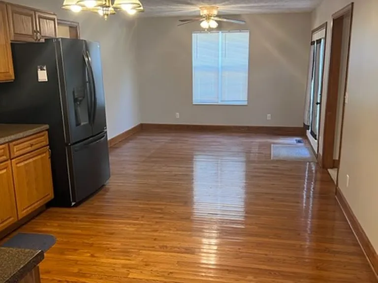 1201 Heartland Dr — Photo 10
