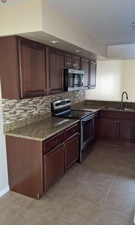 1st image of 8205 Breeze Cove Ln