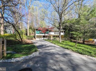 8217 Hamilton Spring Ct, Bethesda, MD 20817