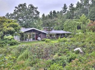 59 New Boston Rd, Amherst, NH 03031