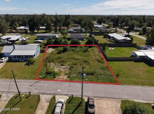 4906 S Lakewood Dr, Panama City, FL 32404