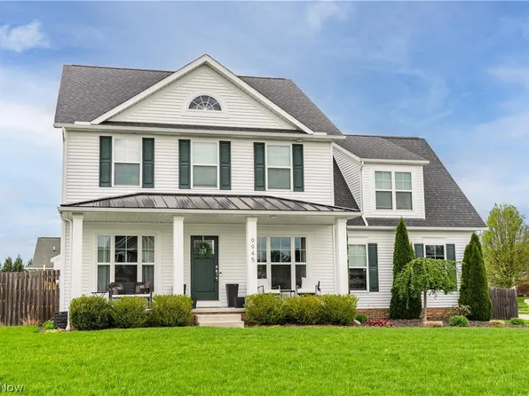 9945 Guardian Cir NW, North Canton, OH 44720
