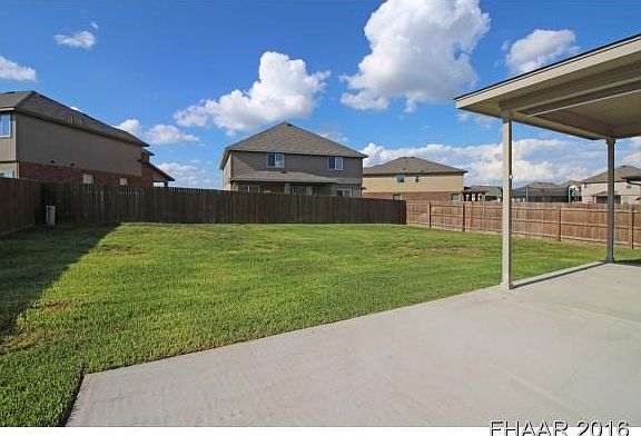 3rd image of 3113 Cricklewood Dr