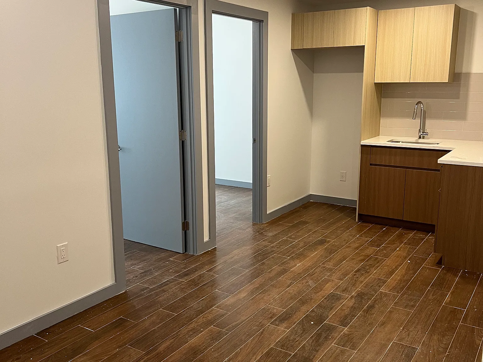 3 bed, $3,544 — Photo 2