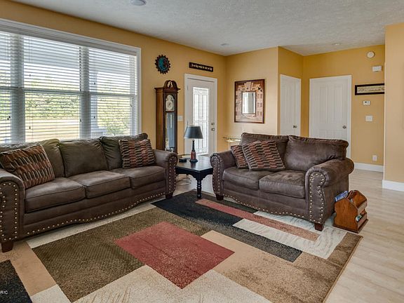5th image of 5161 Parkview Ln