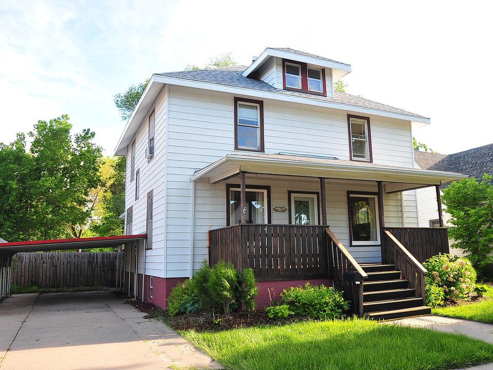 1st image of 1006 E 5th St