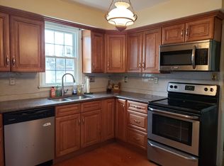 517 Lincoln Ave, Hulmeville, PA 19047