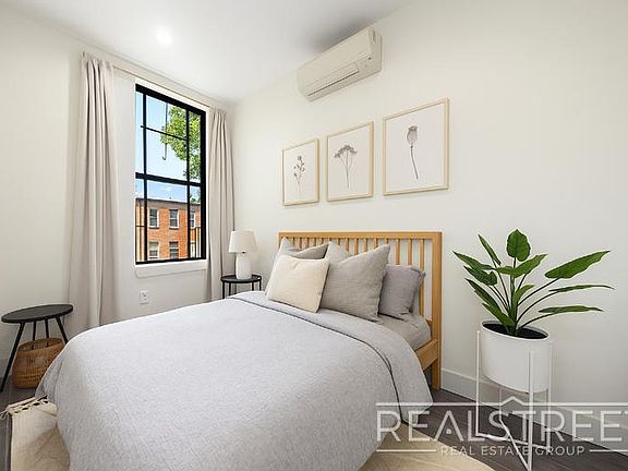 4th image of 697 De Kalb Ave #2R