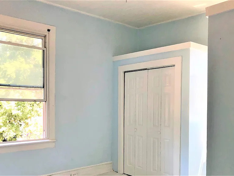 505 Georgia St — Photo 4