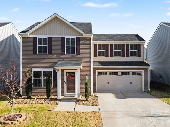 6832 Ludell Ln, Charlotte, NC 28215