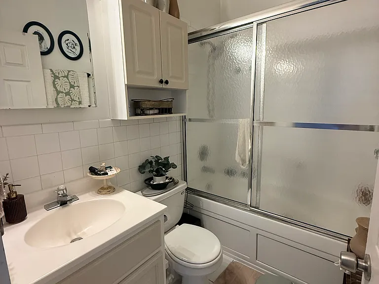 1808 W Armitage Ave #3 — Photo 11