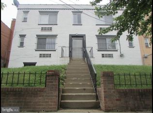 745 51st St SE APT 4, Washington, DC 20019