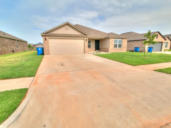 309 Foxtrot Ter, Newcastle, OK 73065